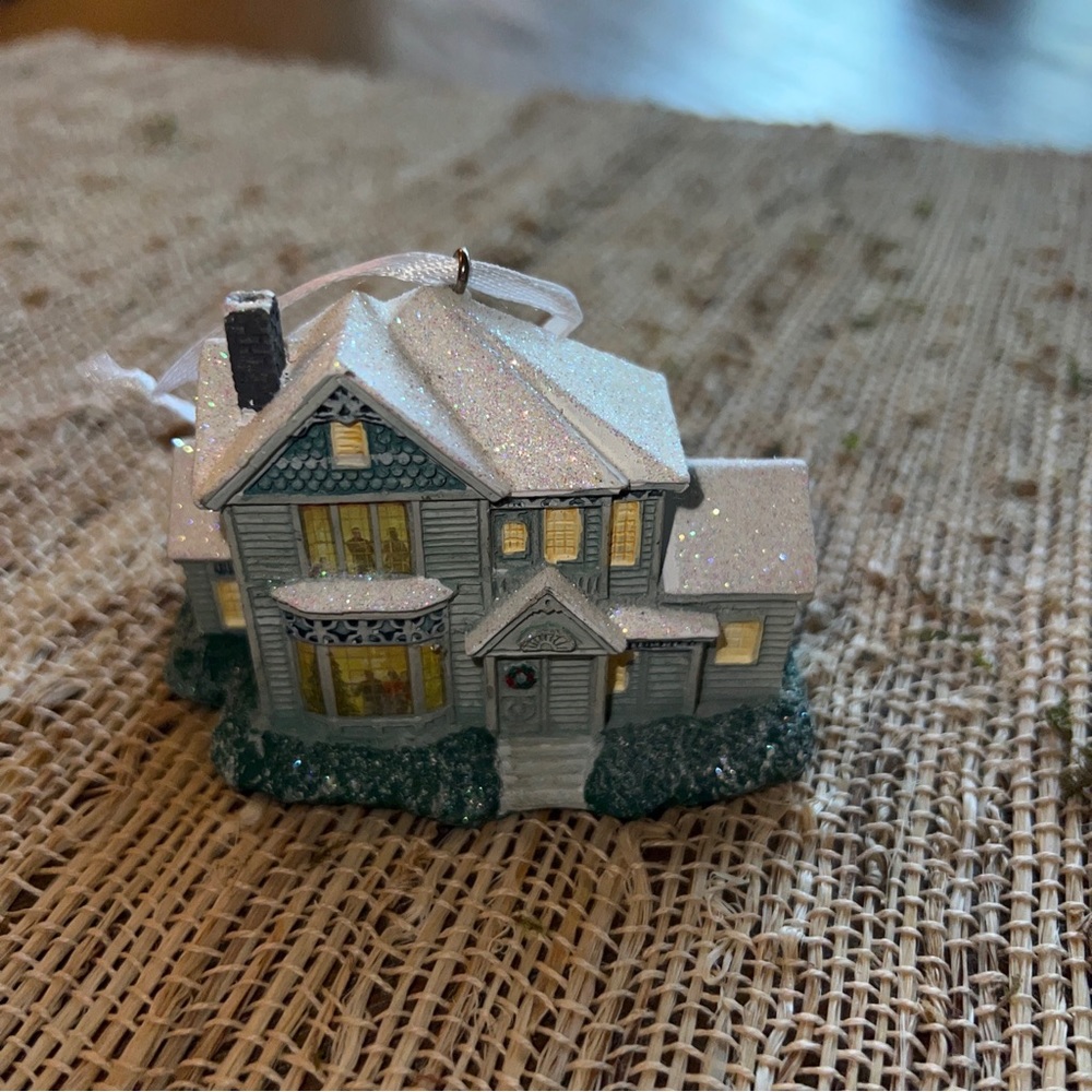 Thomas Kincade Holiday Cheer 2011 Ornament Blue House With ￼Snow Small 2.5” Tall